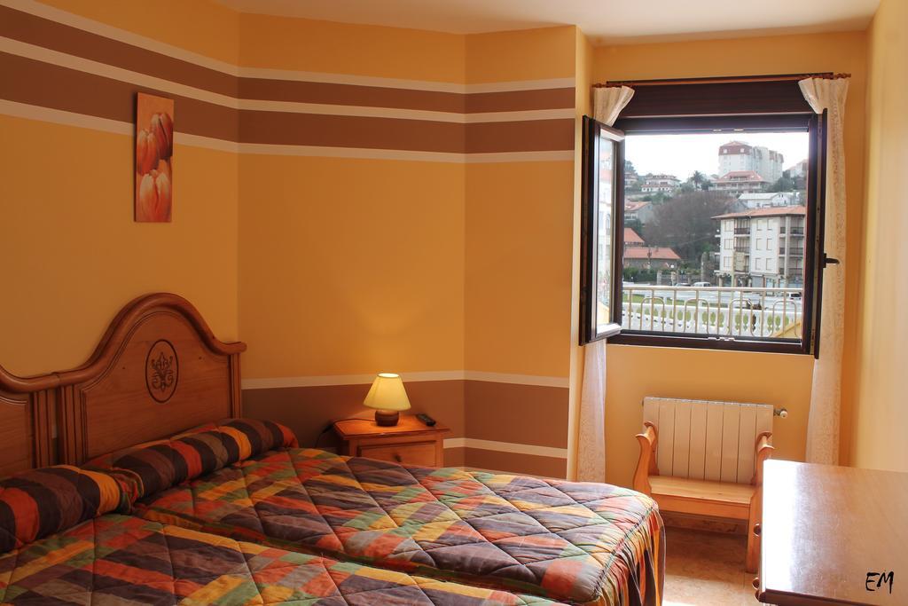 Pension Vega De Pas Comillas Luaran gambar